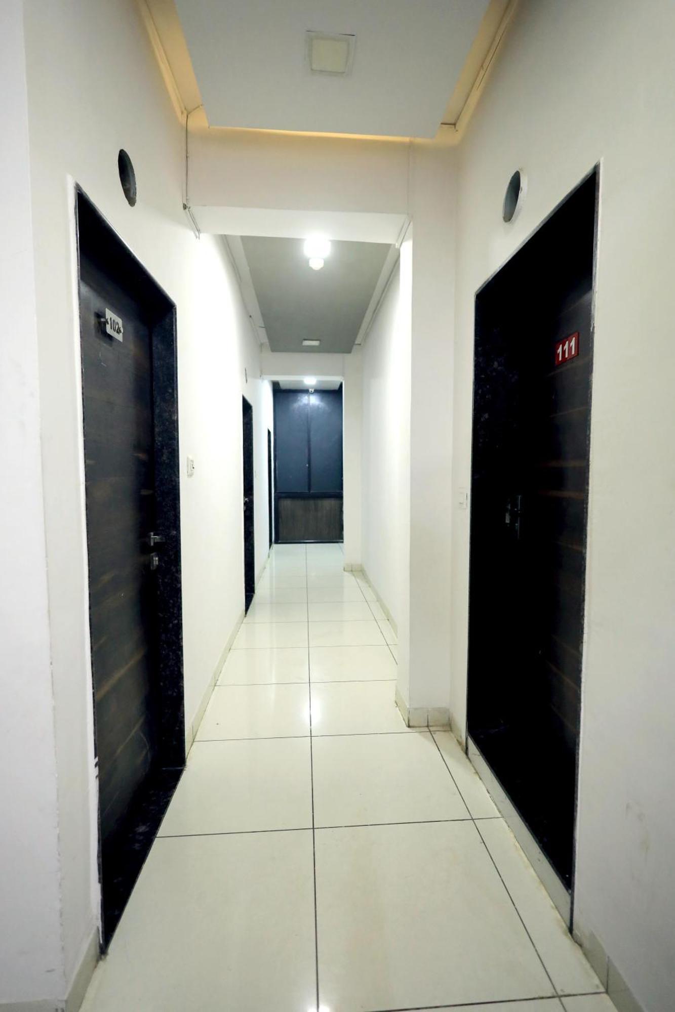 Hotel Season Ahmadabad Zewnętrze zdjęcie