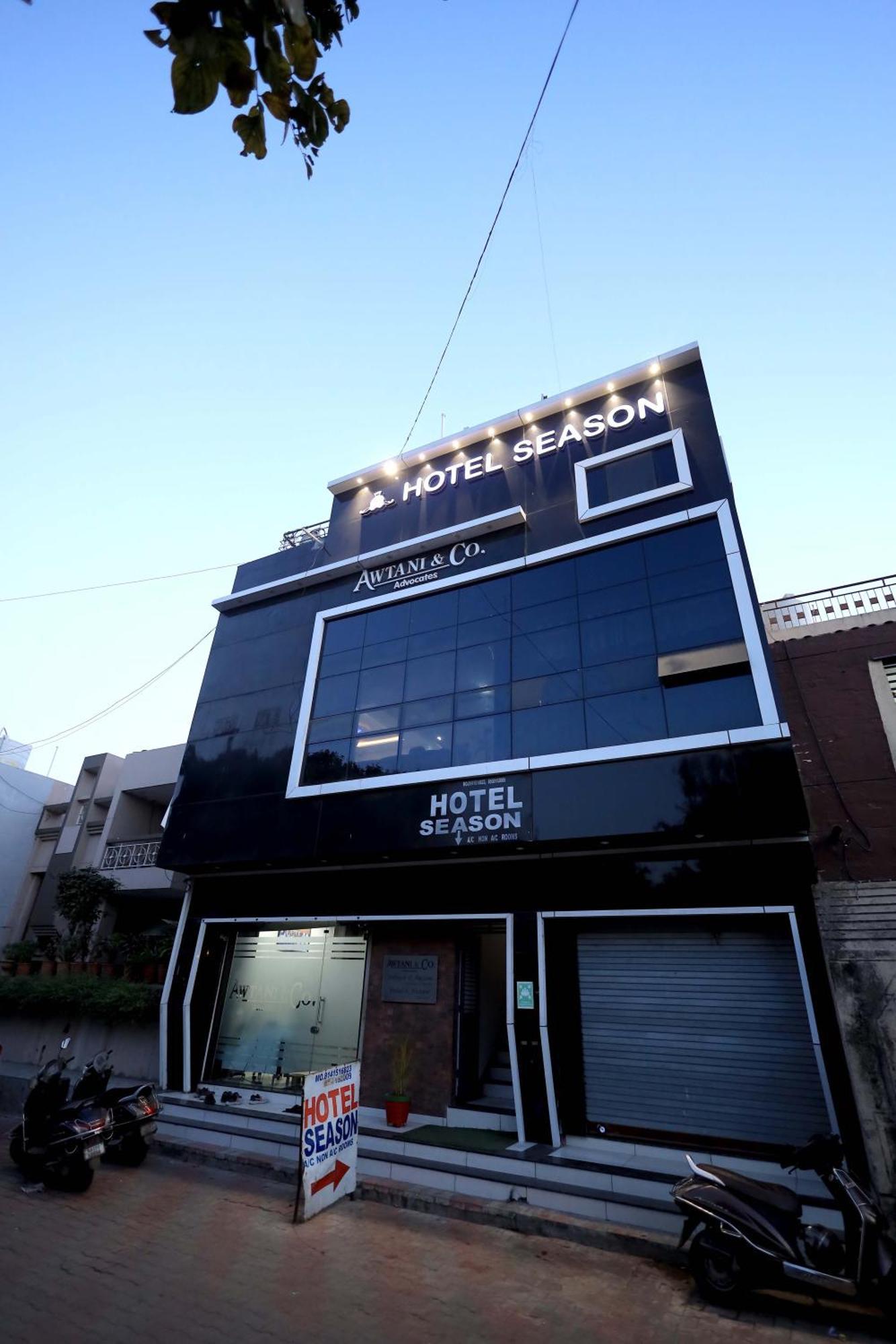 Hotel Season Ahmadabad Zewnętrze zdjęcie