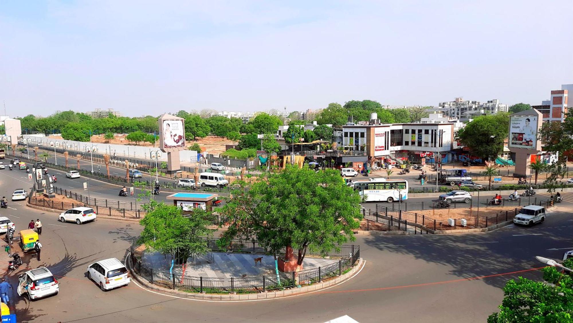 Hotel Season Ahmadabad Zewnętrze zdjęcie