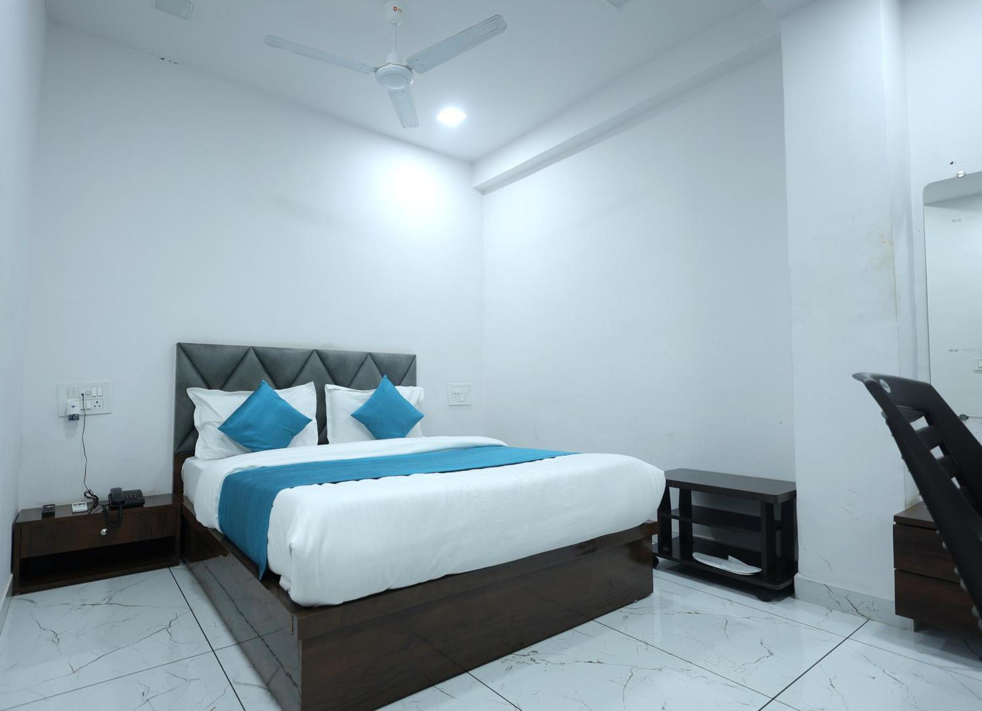 Hotel Season Ahmadabad Zewnętrze zdjęcie